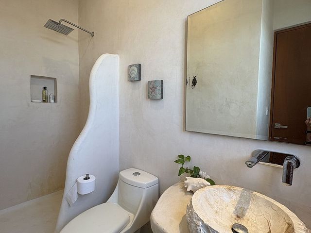 place photo 30