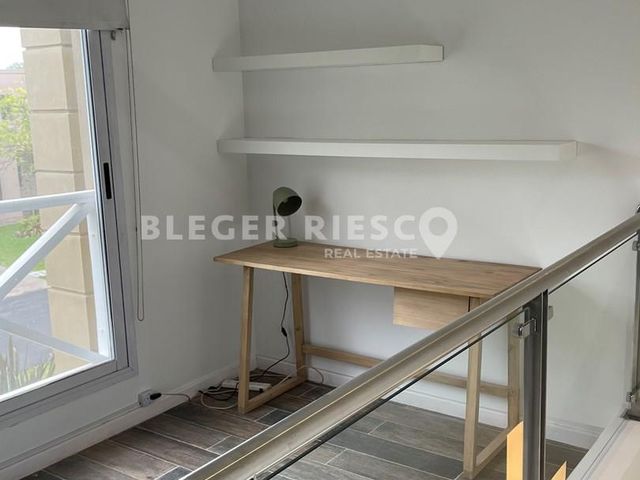 place photo 52