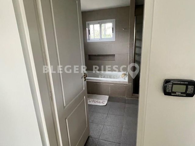 place photo 48