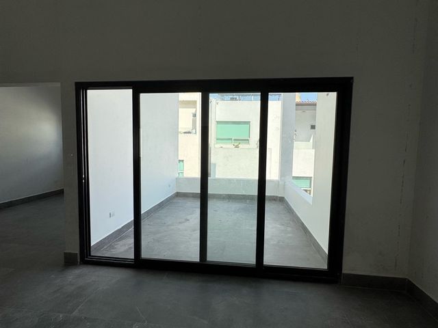 place photo 99