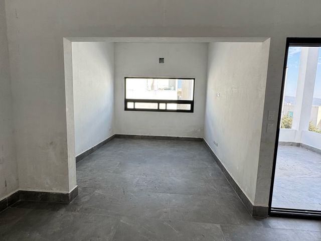 place photo 96