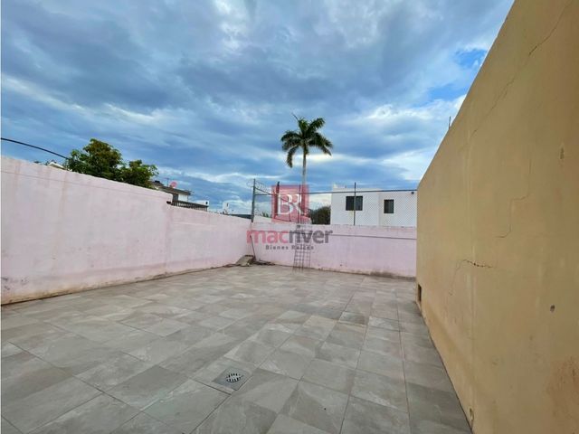 place photo 18