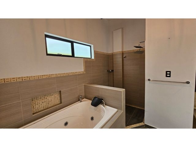 place photo 61