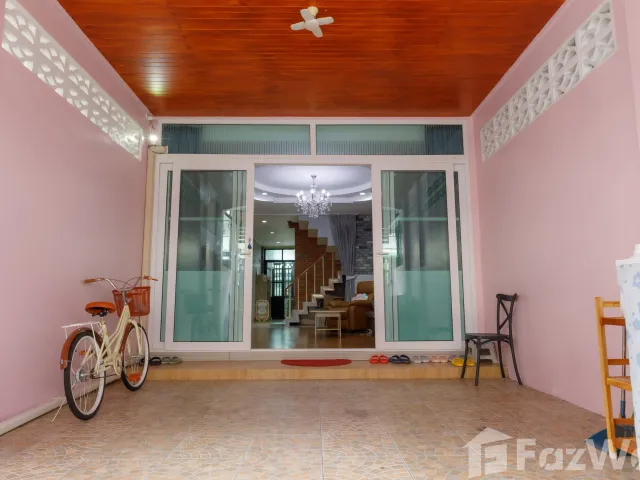 place photo 75