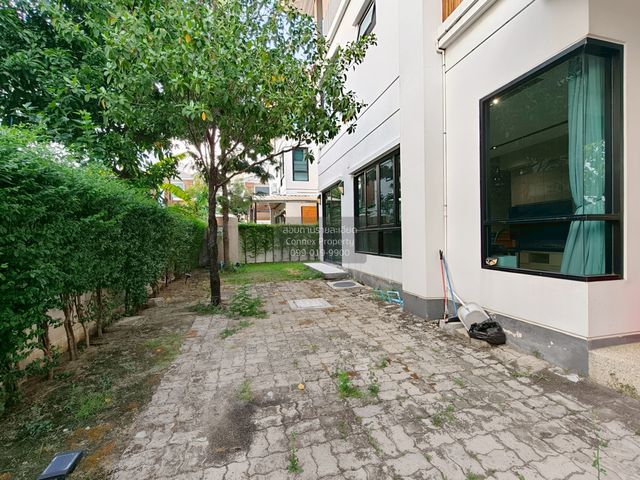 place photo 65