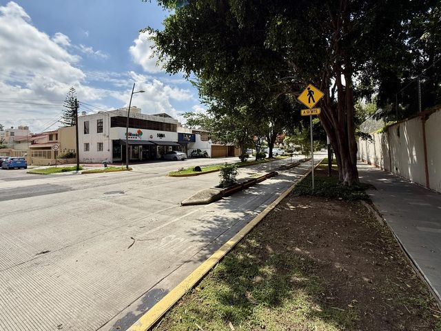 place photo 37