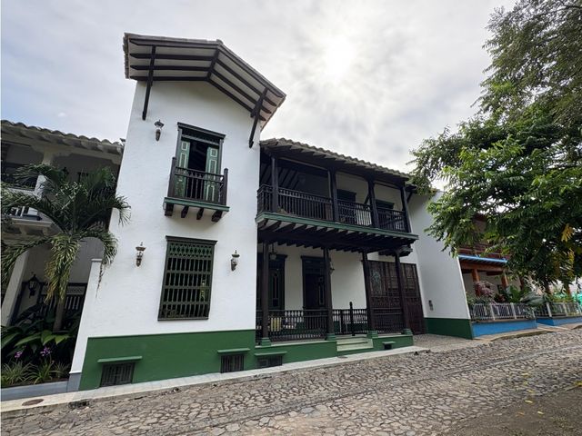 place photo 48