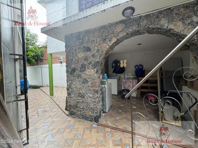place photo 32