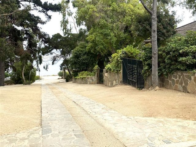 place photo 52
