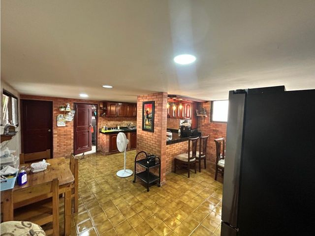 place photo 56