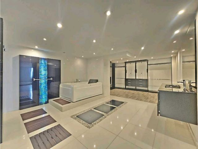 place photo 37