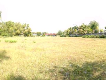 Jawa, PIDIE, Aceh, Indonesia - Garasi