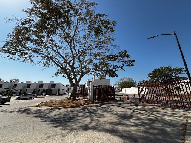 place photo 13