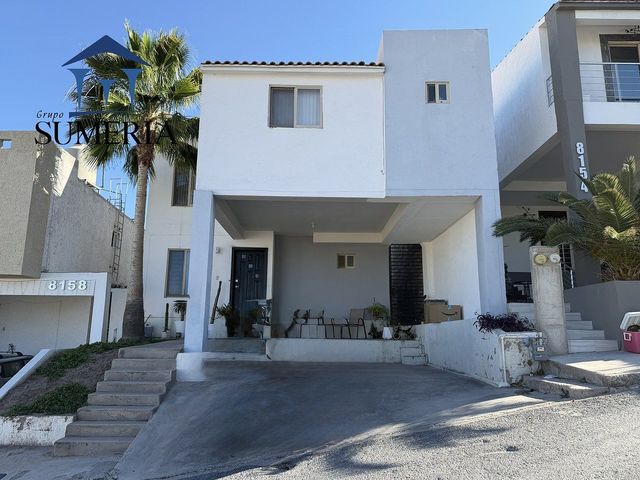 Casa en Venta en Rincones del Soberano al Norte de la Cd