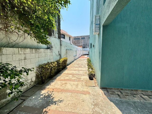 place photo 23
