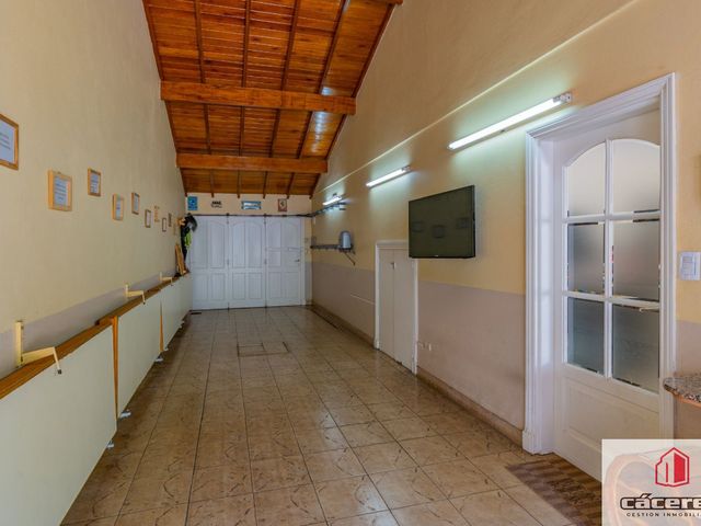 place photo 32