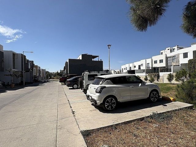 place photo 19