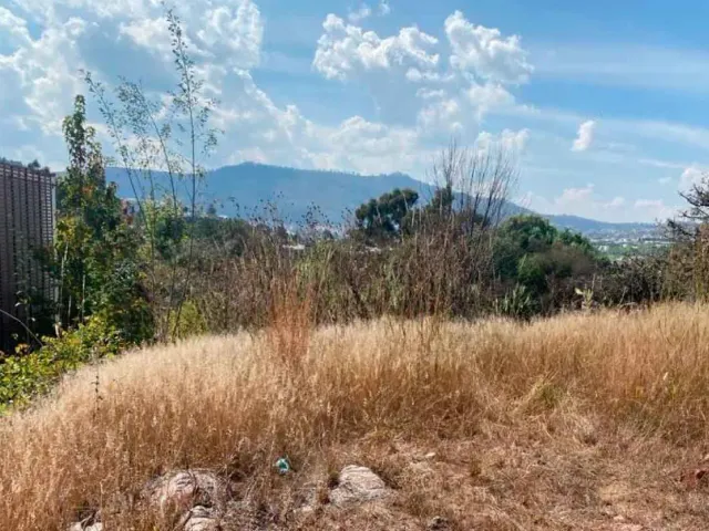 TERRENO EN VENTA EN CAMPO DE GOLF TRES MARIAS, MORELIA
