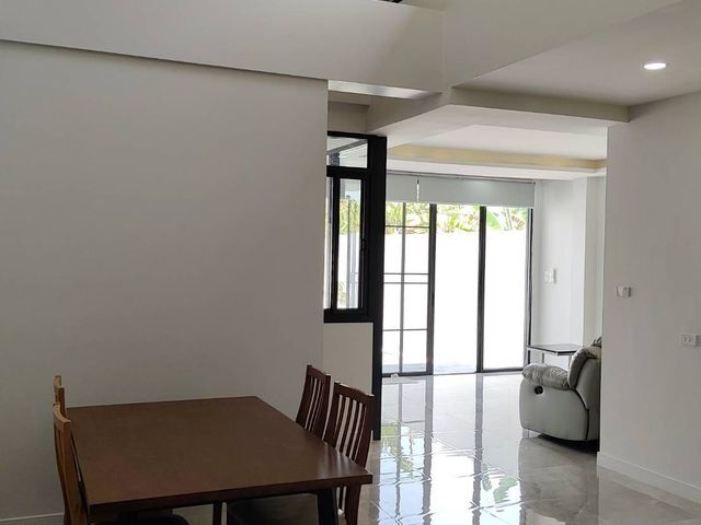 place photo 61