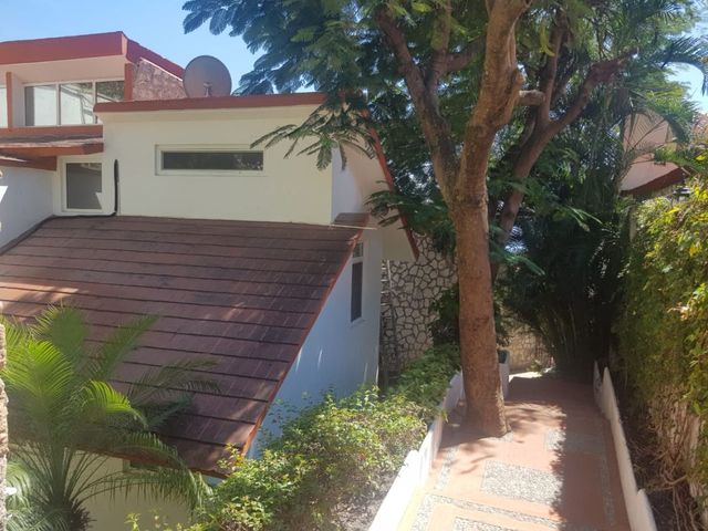 place photo 30