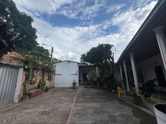 place photo 23