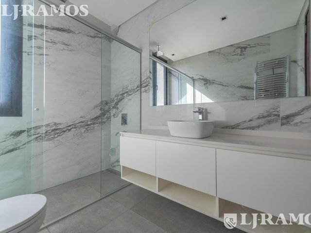 place photo 46