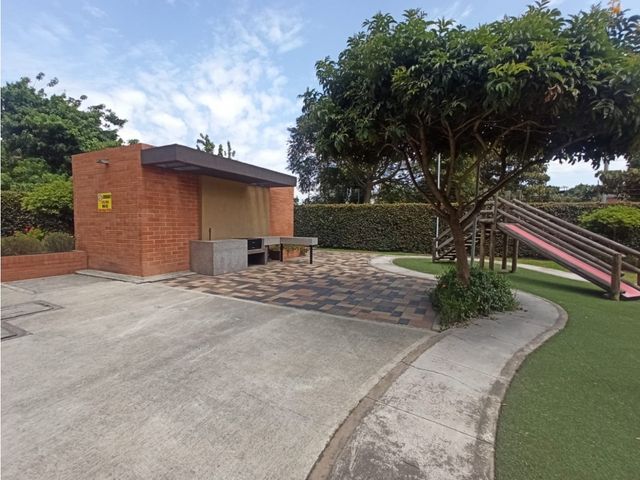 place photo 34