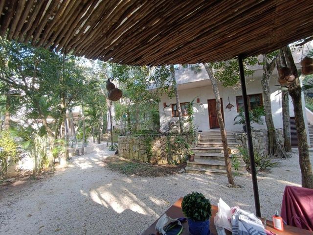 place photo 33