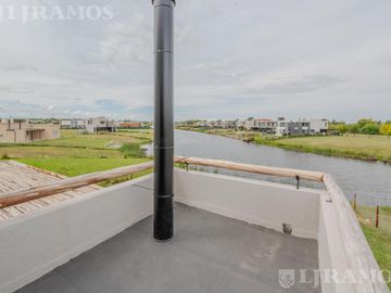 place photo 34