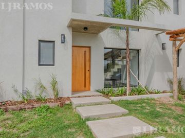 place photo 46
