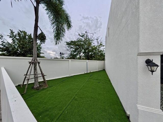 place photo 59