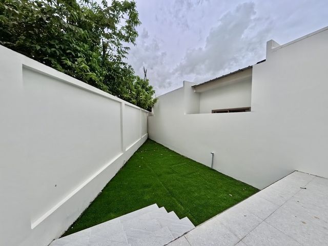 place photo 58