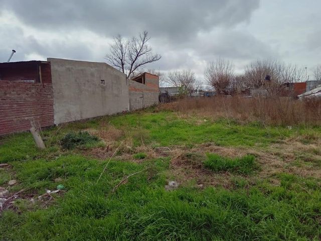 VENDE TERRENO EN CASILDA