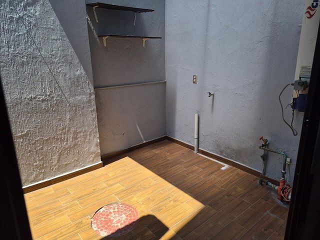 place photo 19