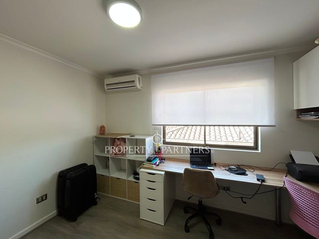 place photo 39