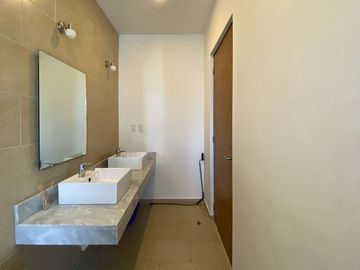 place photo 43