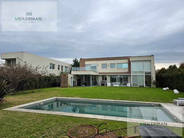 place photo 47