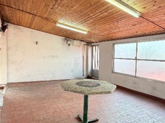 place photo 52