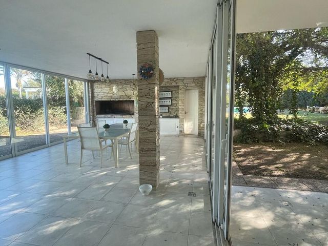 place photo 44