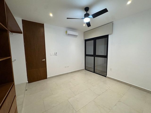 place photo 48