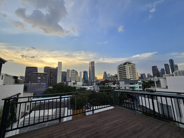 place photo 50