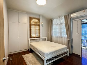 place photo 55