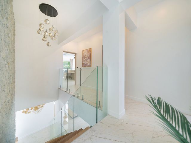 place photo 95