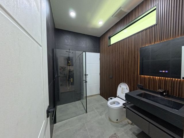 place photo 59