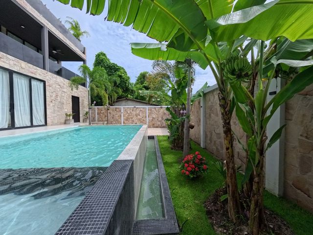 place photo 81