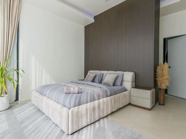 place photo 108