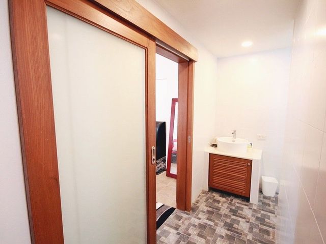 place photo 60