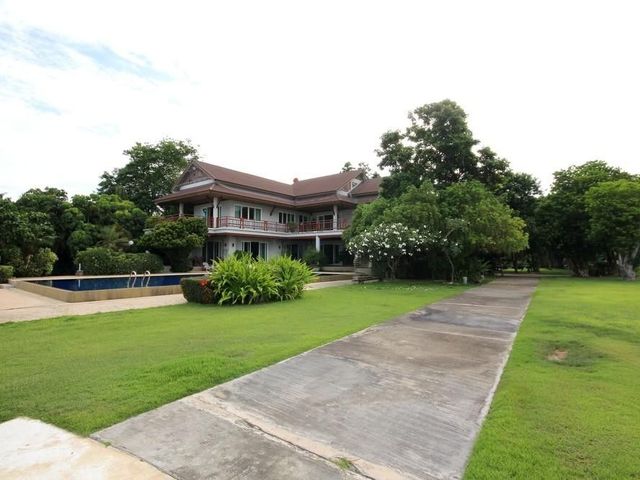 place photo 65