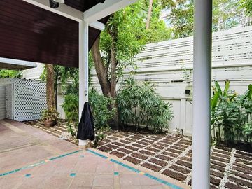 place photo 40