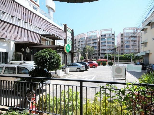 place photo 26